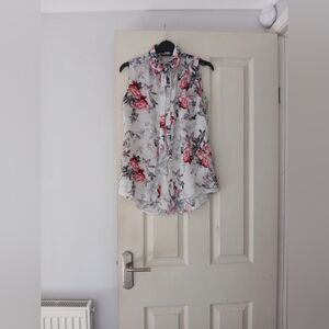 Floral Sleeveless Blouse - Pink and Black